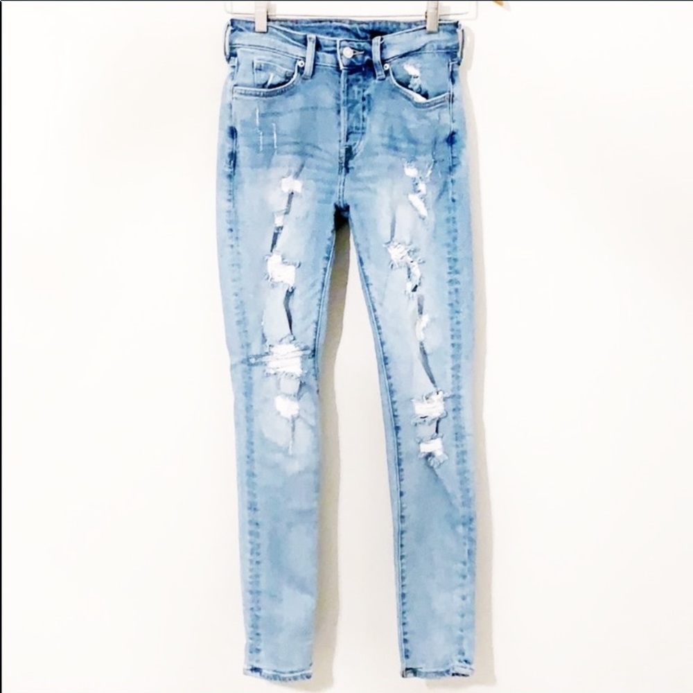 H&M Distressed High Rise Skinny Jeans Light Wash